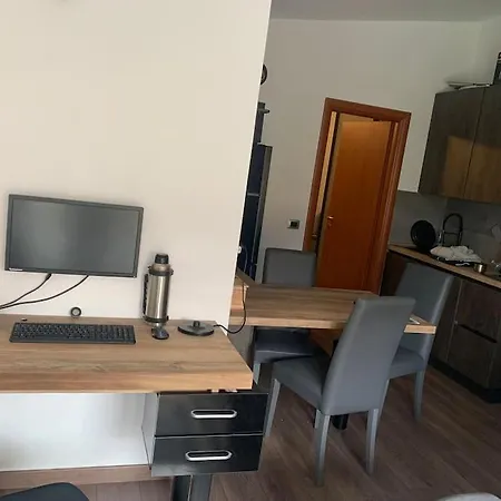 Апартаменты Attico Con Terrazzo. Парма