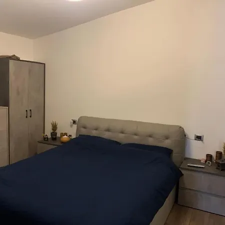 Attico Con Terrazzo. Парма